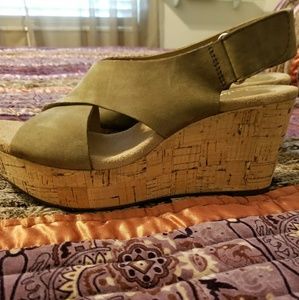 Clark's wedge platform shoes